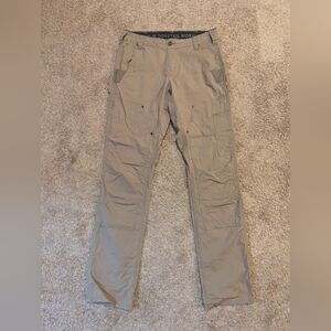 Dovetail Workwear Britt X Ultralight Pants in Khaki Size 8 x 34 EUC
